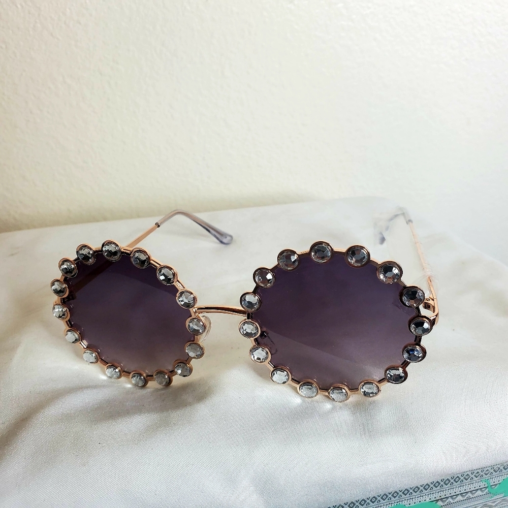 Unbranded Womens bling sunglasses rose gold